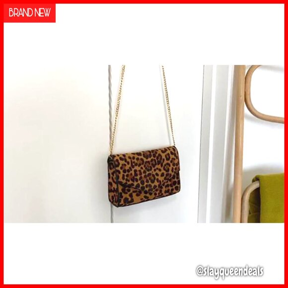 Leopard Print Evening Clutch with Detachable Chain Strap - Picture 7 of 7